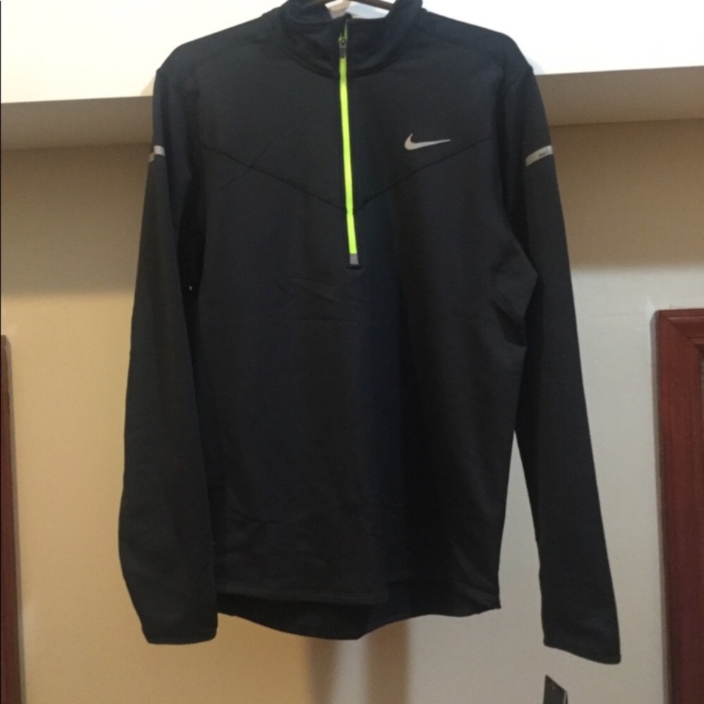 Nike 1/2 Zip - Black Top